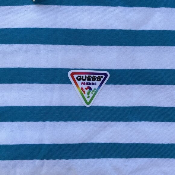 Guess Men’s FriendsWithYou Stripes T-Shirt Sort Sleeves Blue/White Size L - Picture 6 of 9